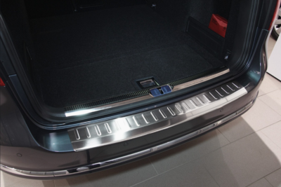 VW Passat B7 3C Variant Kombi 5 J. Garantie -2014