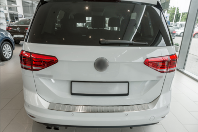 VW Touran 2 5T Abkantung 5 Jahre Garantie 2015