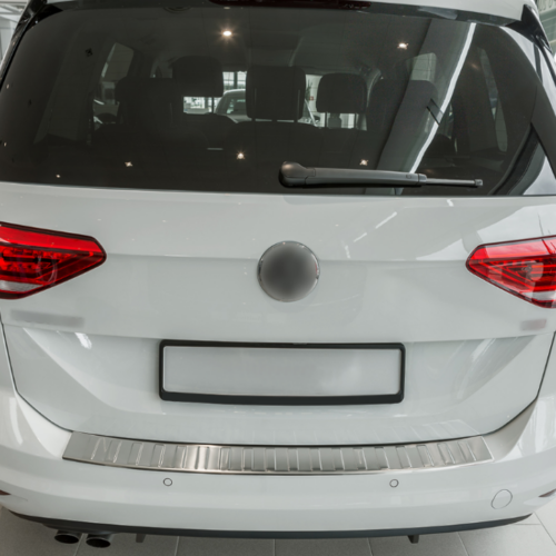 VW Touran 2 5T Abkantung 5 Jahre Garantie 2015
