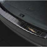 SkodaLachschutz49.jpg Ladekantenschutz Edelstahl passend für Skoda Octavia III Combi ab 3/2017-2/2020 (Facelift) (anthrazit)