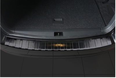 SkodaLachschutz50.jpg Ladekantenschutz Edelstahl passend für Skoda Octavia III Combi ab 3/2017-2/2020 (Facelift) (anthrazit)