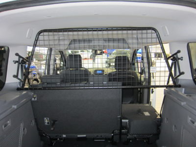 Masterline Hundegitter für Ford Tourneo Connect + Transit Connect L1 (kurzer Radstand) ab Bj. 2018
